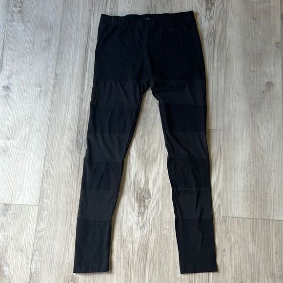 Forever 21 Black Solid Sheer Mesh Striped Yoga Pants Leggings Medium Small - Picture 1 of 5
